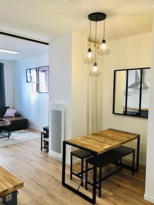Le Dupont, 2 & Parking Prive Apartamento